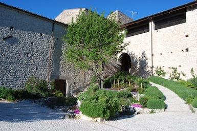 image o external view of the fortress monastery of Santo Spirito