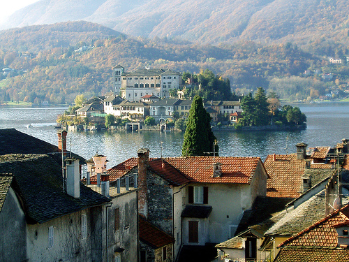 lake-orta